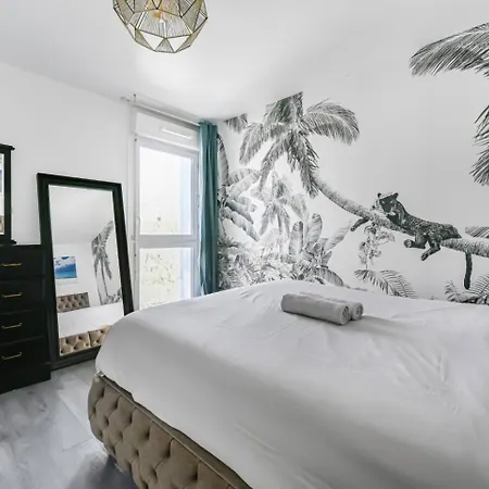 Διαμέρισμα Spacious Duplex - 8 Guests - Pantin, Paris *