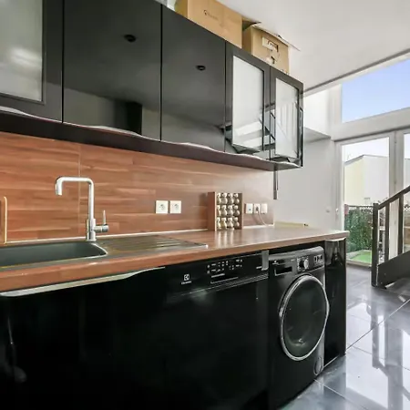 Διαμέρισμα Spacious Duplex - 8 Guests - Pantin, Paris Pantin