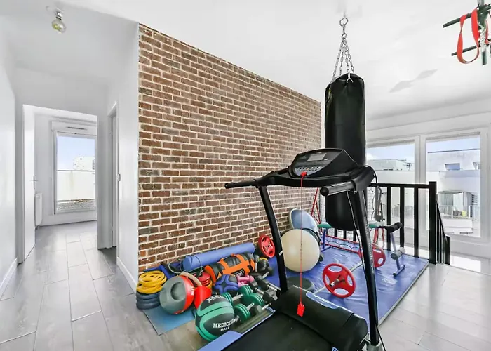 Spacious Duplex - 8 Guests - Pantin, Paris Lejlighed *