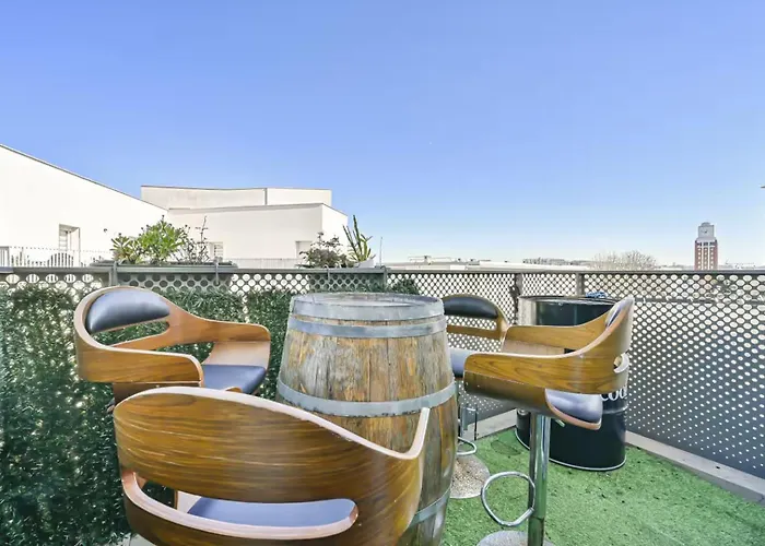 Spacious Duplex - 8 Guests - Pantin, Paris Lejlighed Pantin
